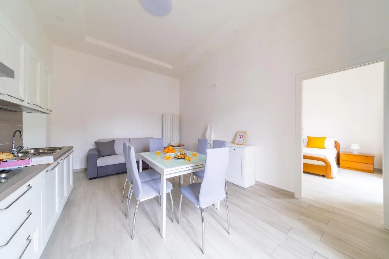 Chiara Modern Apartment By Wonderful Italy Naples