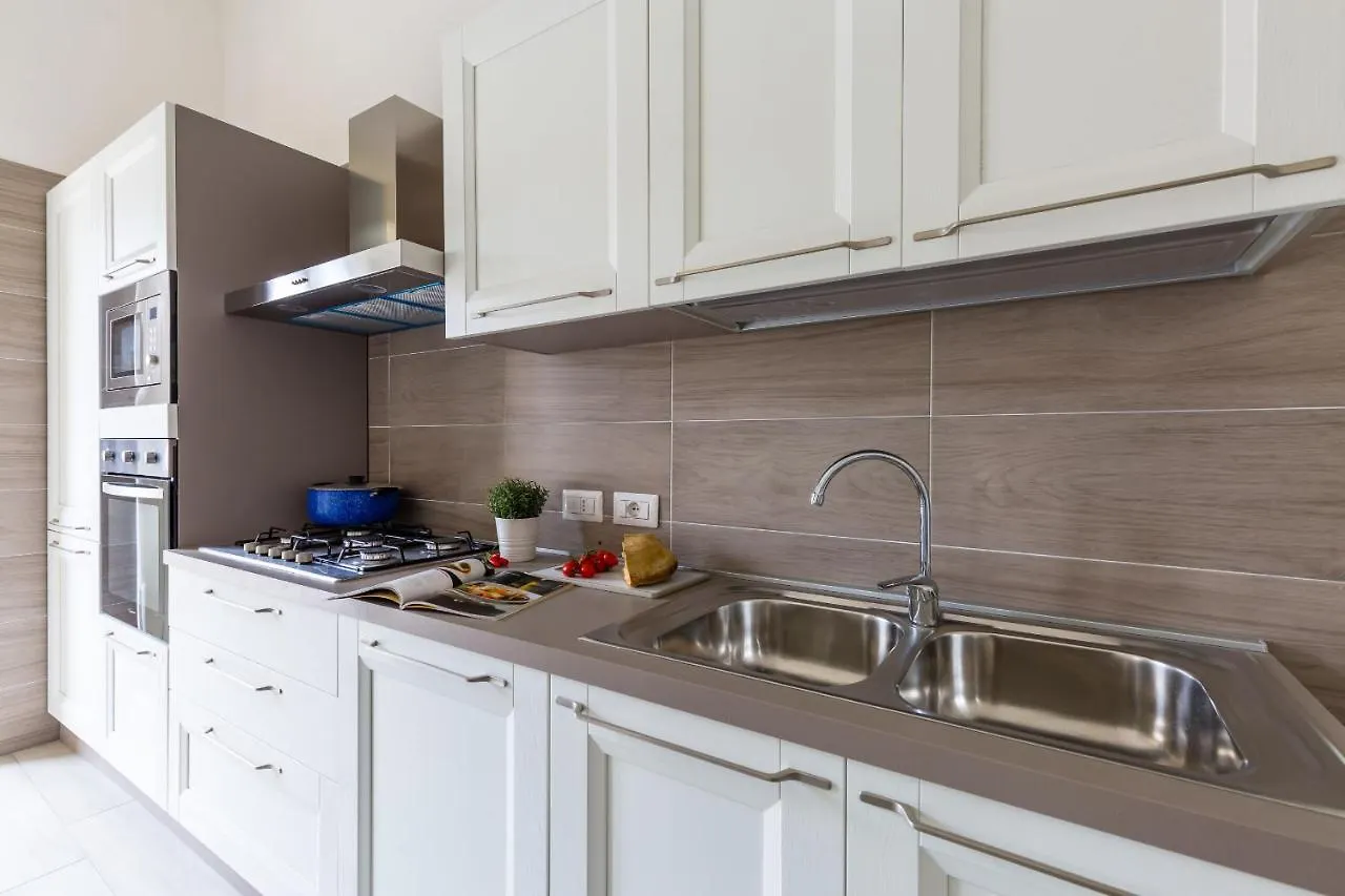 Chiara Modern Apartment By Wonderful Italy Naples