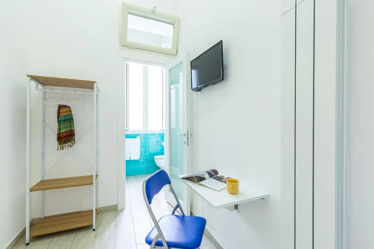 Chiara Modern Apartment By Wonderful Italy Naples